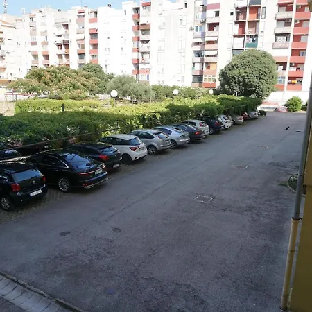 Spacious Elek, City Appartement Zadar